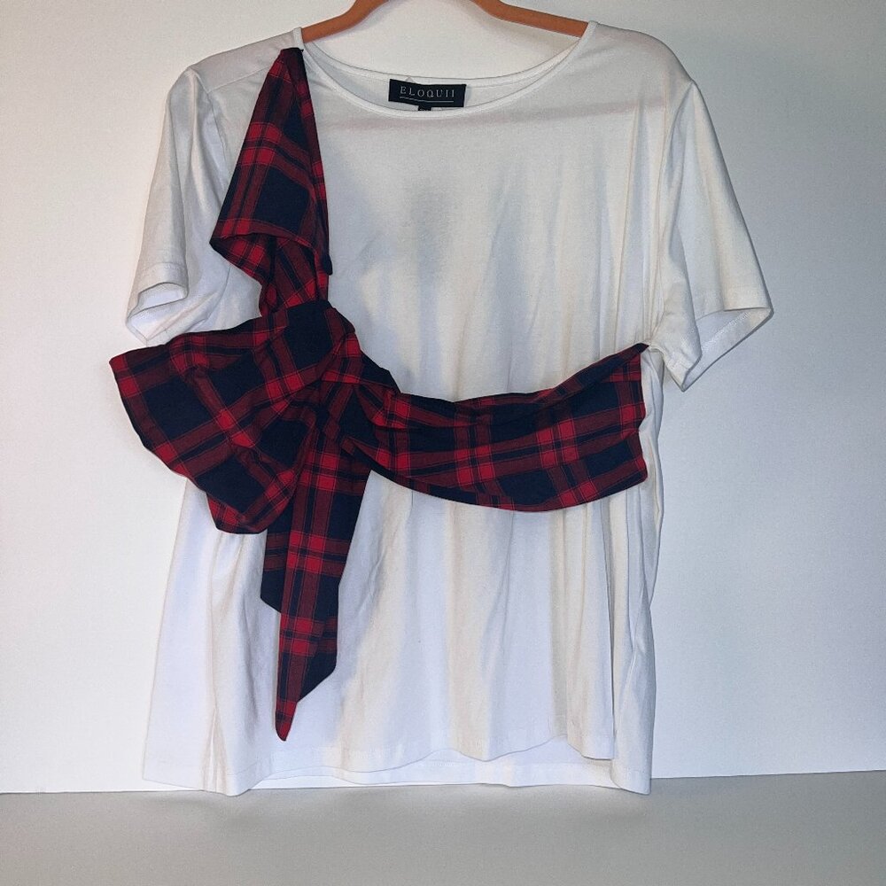 Tshirt with Plaid Sash